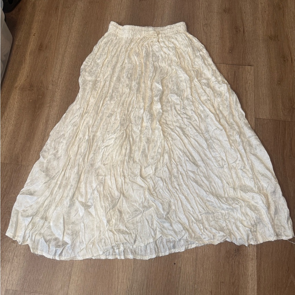 Elegant Cream Maxi Skirt